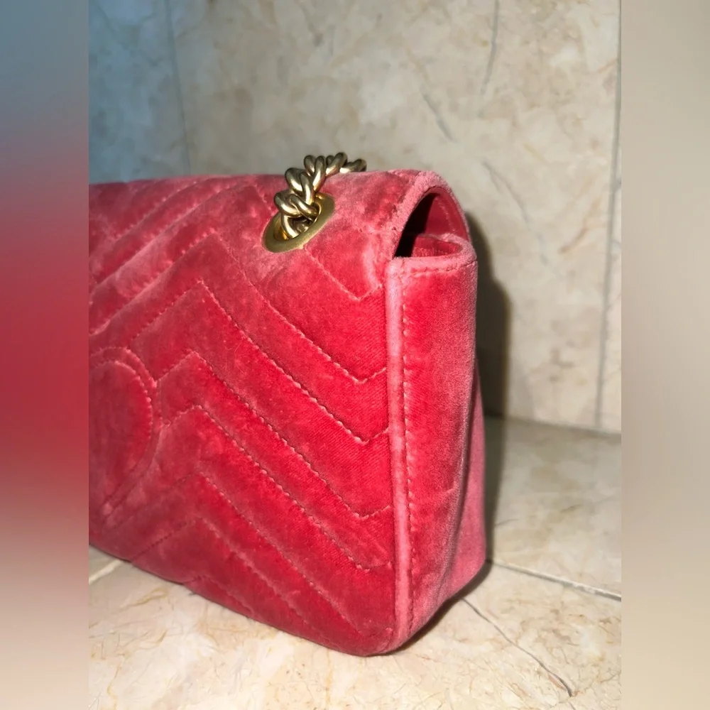 Gucci GG Marmont Velvet Small Bag – Fuchsia Pink | COA - Picture 4 of 11